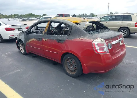 2010 Nissan Sentra 2.0 from USA, damaged, VIN 3N1AB6AP7AL640162